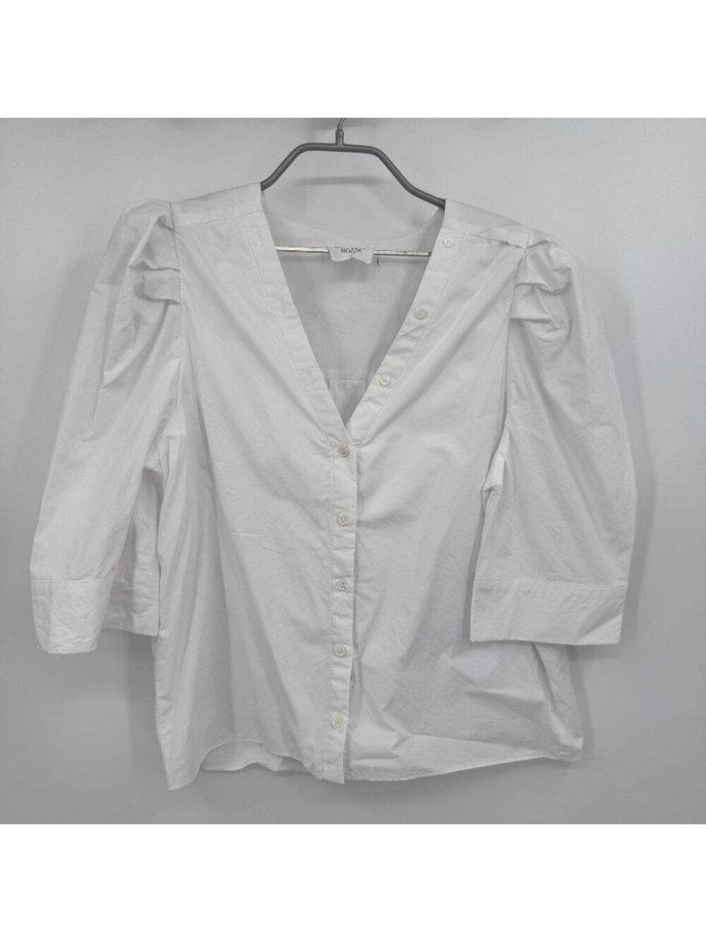 Hyacinth House by Tuckernuck White V Neck Cuff Sleeve Kit Button Up Blouse sz M